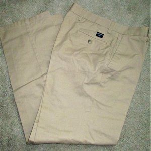 Docker's Individual Fit Flat Front Khaki 32x32